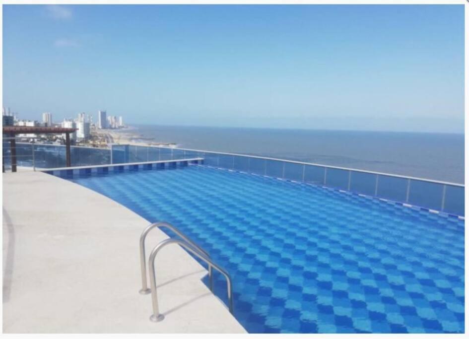 Beachfront Bliss, Your Ocean Escape *
